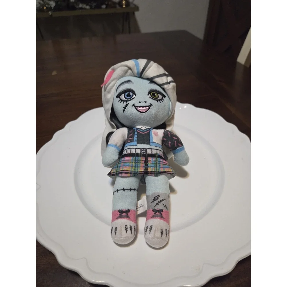 Frankie Stein Plush Mondter High